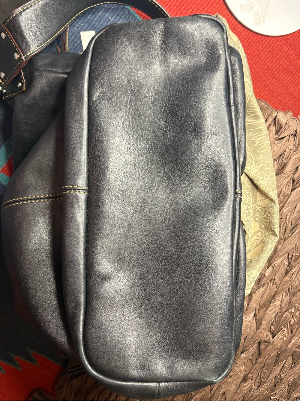 Tignanello Black Shoulder Bag- Multi-Pocket Shoulder Bag - Picture 12 of 15